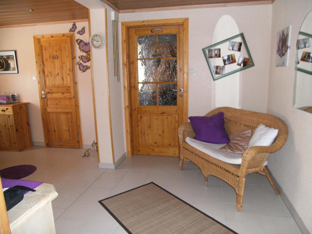 Ferienwohnung Mau Pirmasens Szoba fotó